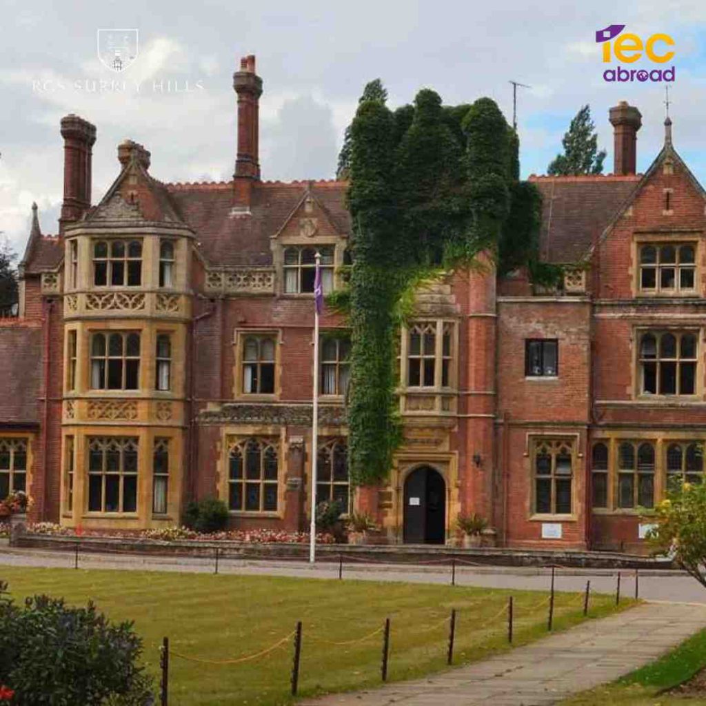 เรียนต่ออังกฤษ กับ โรงเรียน RGS Surrey Hills พร้อมโอกาสพิเศษด้านฟุตบอลผ่าน Chelsea FC Pathway