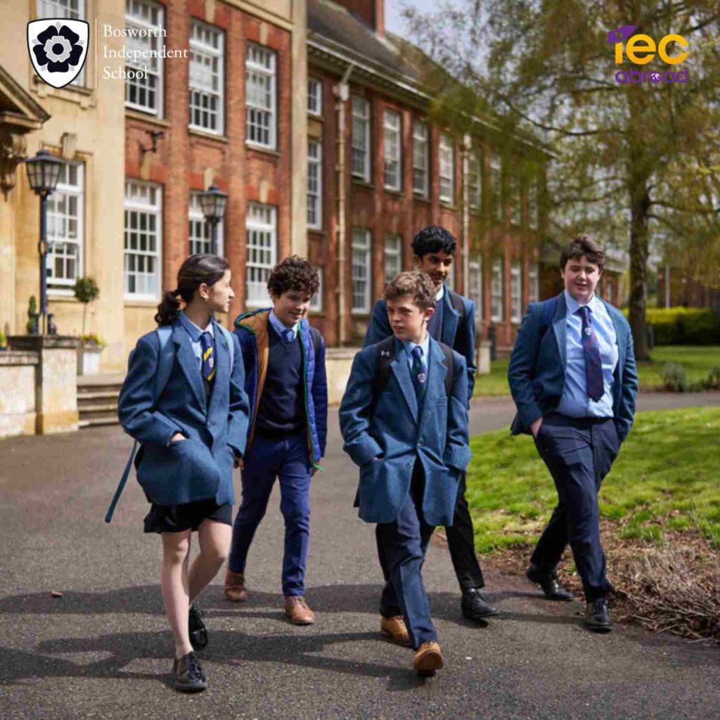 Update! ทุนเรียนต่อมัธยมที่อังกฤษ ปี 2026!! - UK Boarding School Scholarships