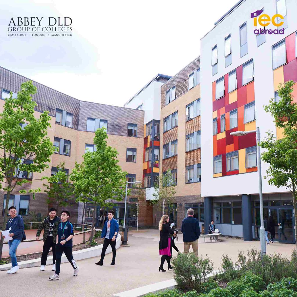 Update! ทุนเรียนต่อมัธยมที่อังกฤษ ปี 2026!! - UK Boarding School Scholarships