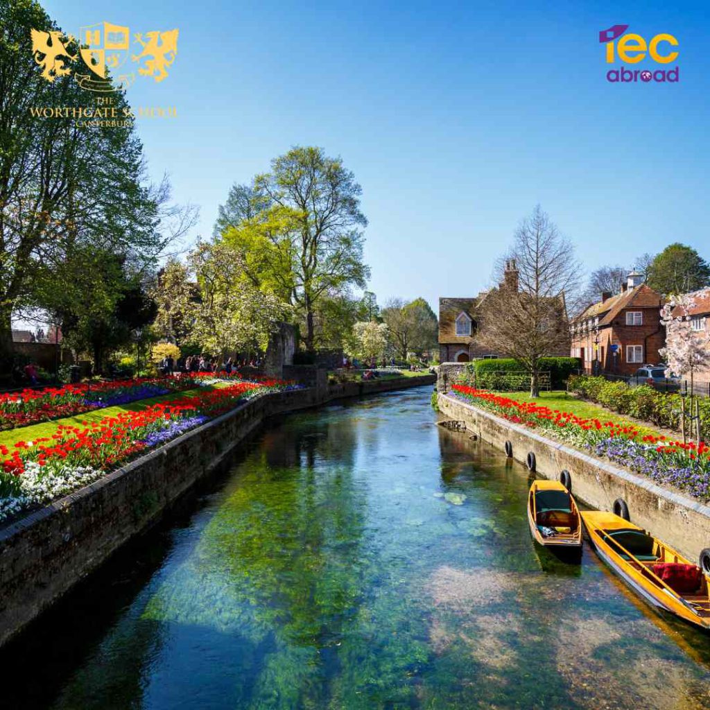 เรียนต่อ โรงเรียนมัธยมเอกชน Top Boarding School in UK กับ The Worthgate School in Canterbury พร้อมทุนการศึกษาสูงสุด 65%!