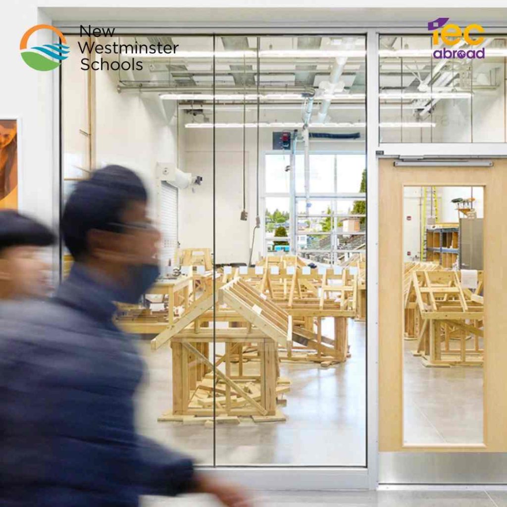 เรียนต่อมัธยมที่ประเทศแคนาดา กับ New Westminster School District และ New Westminster Secondary School - Public Schools ที่ค่าเรียนไม่แพง