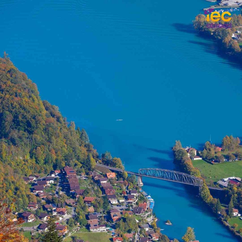 เรียนต่อมัธยมที่ Switzerland ดียังไง? ทางเลือกการศึกษาระดับโลก สำหรับน้องๆ ที่อยากได้มากกว่าคำว่า “โรงเรียน”